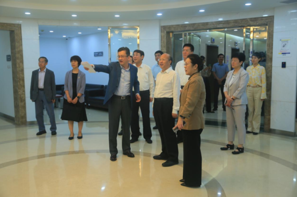 盈配网 市人大常委会调研组赴朝阳区开展北京国际商事仲裁中心建设立法调研